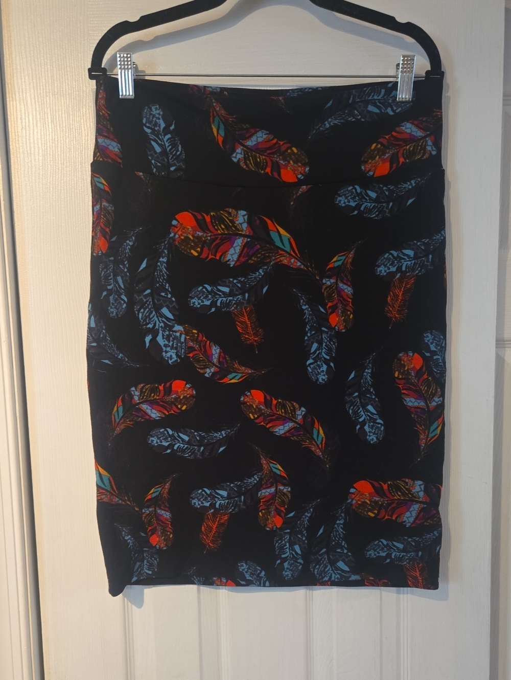LuLaRoe Black Pencil Skirt with Red and Blue Feather Print